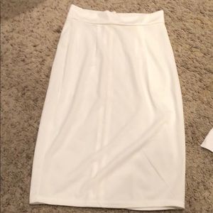 White pencil skirt
